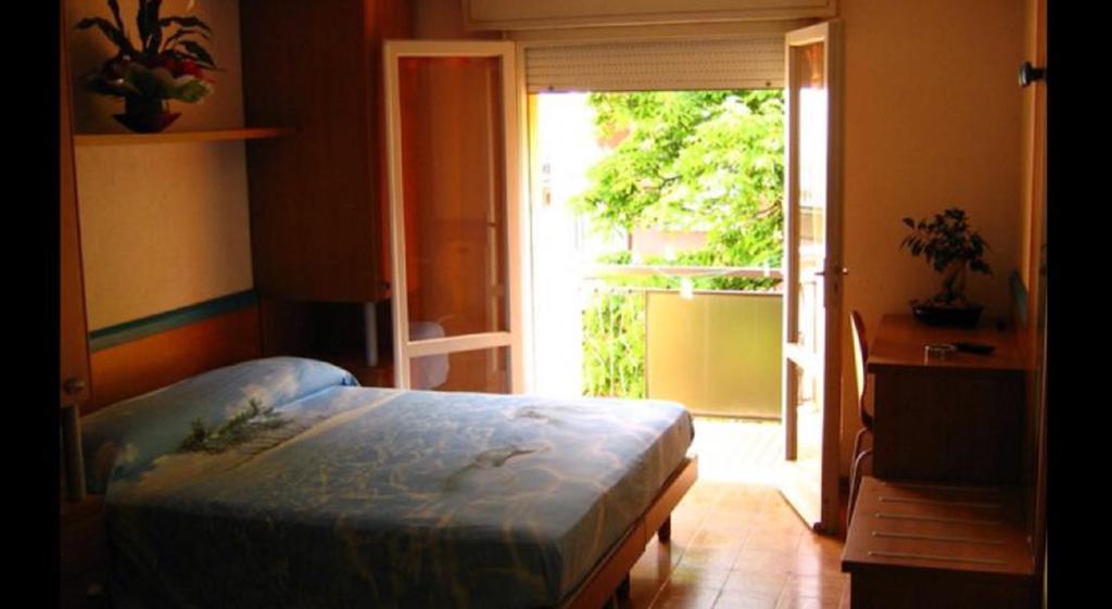 Meuble Lariana Ξενοδοχείο Μπελάρια-Ιτζέα Μαρίνα Εξωτερικό φωτογραφία